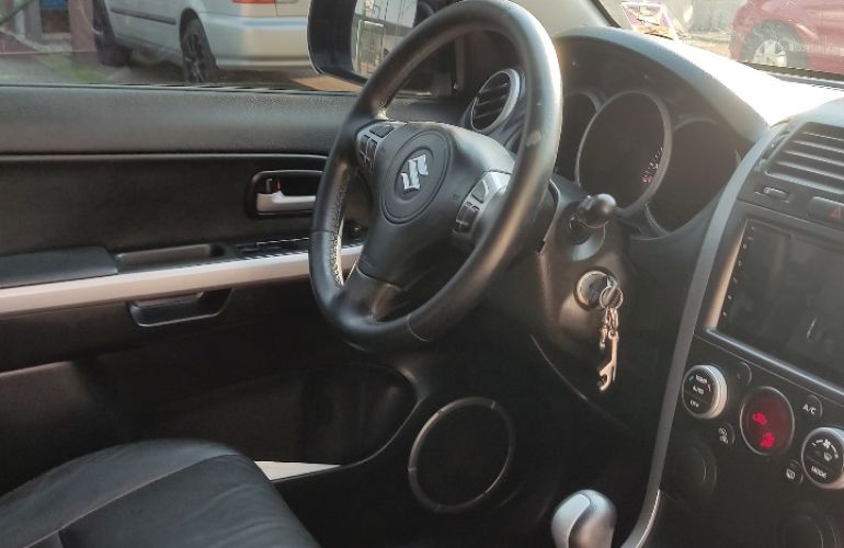 Suzuki Grand Vitara 2.0 16V 2WD Auto - Foto #6