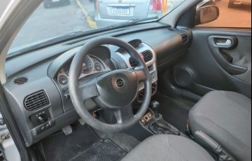 Chevrolet Corsa 1.4 MPFi Premium Sedan 8V Flex 4p Manual - Foto #6