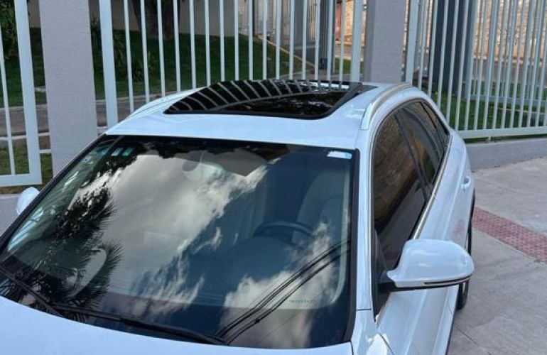 Audi Q3 2.0 TFSI Ambiente S Tronic Quattro - Foto #8