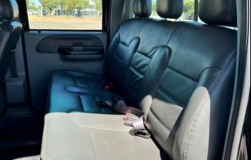 Ford F-250 XLT 4x2 3.9 (Cab Simples) - Foto #9