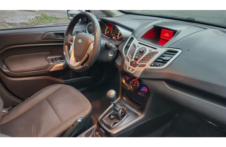 Ford Fiesta 1.5 SE Hatch 16V Flex 4p Manual - Foto #10