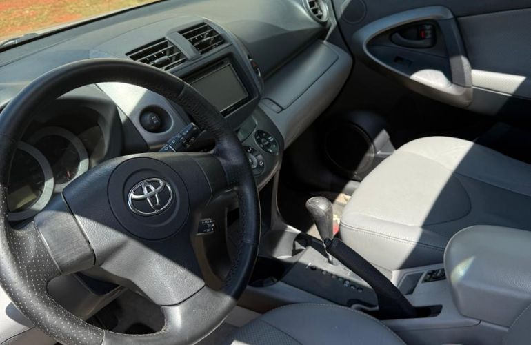 Toyota RAV4 4x4 2.4 16V (aut) - Foto #4