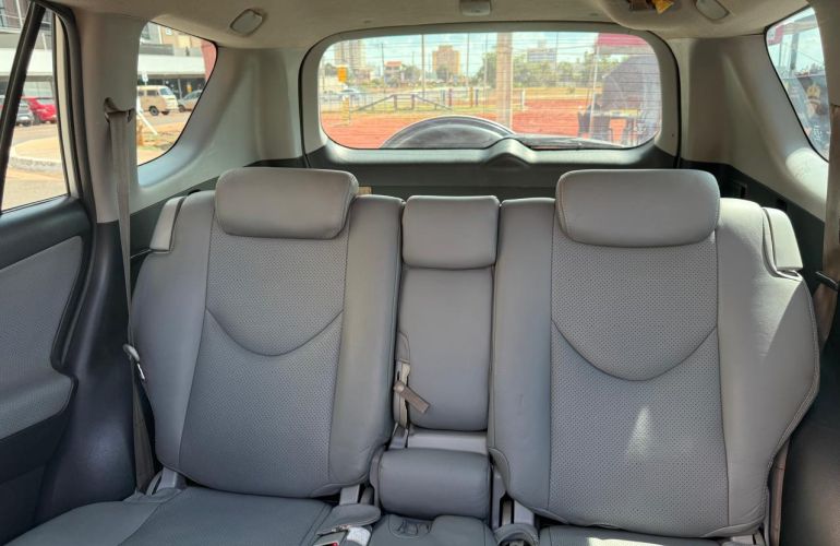 Toyota RAV4 4x4 2.4 16V (aut) - Foto #6