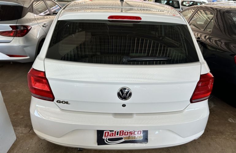 Volkswagen Gol 1.0 - Foto #8