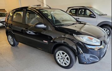 Ford Fiesta 1.6 MPi Class Hatch 8v - Foto #3