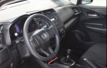 Honda Fit 1.5 DX 16v - Foto #4