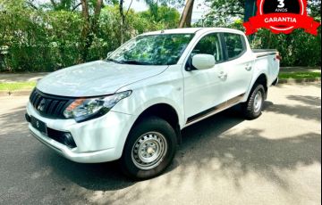 Mitsubishi L200 Triton 2.4 16V Turbo Diesel GL CD 4x4 Manual