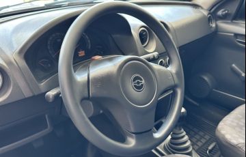 Chevrolet Prisma Joy 1.0 (Flex) - Foto #7