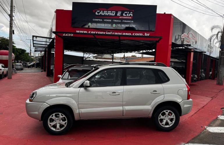 Hyundai Tucson 2.0 MPFi GLS 16V 143cv 2wd - Foto #1