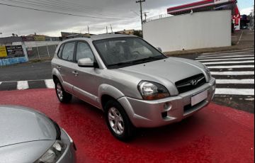 Hyundai Tucson 2.0 MPFi GLS 16V 143cv 2wd - Foto #4
