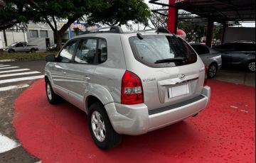 Hyundai Tucson 2.0 MPFi GLS 16V 143cv 2wd - Foto #9