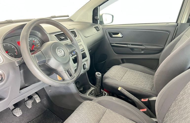 Volkswagen Fox 1.0 Mi Trendline 8v - Foto #8