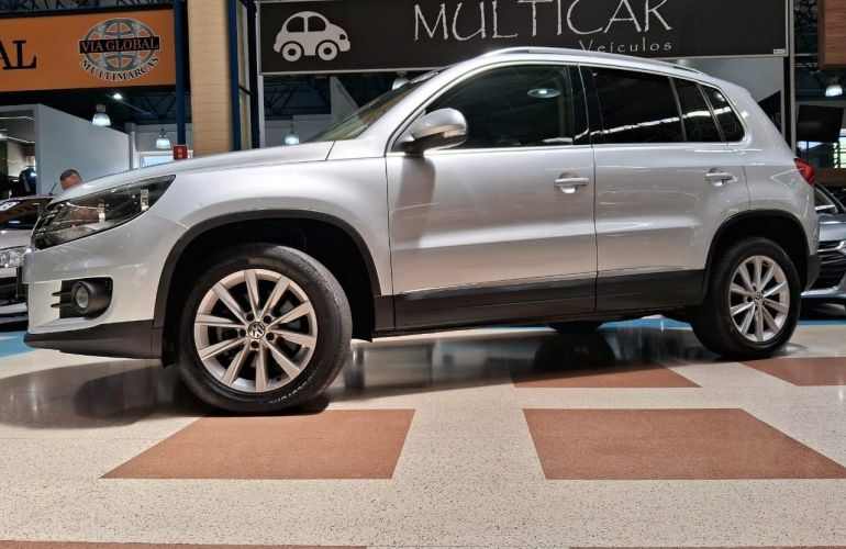 Volkswagen Tiguan 2.0 TSi 16V Turbo - Foto #3