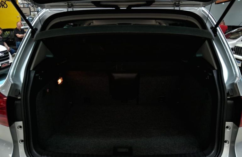 Volkswagen Tiguan 2.0 TSi 16V Turbo - Foto #6
