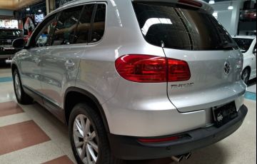 Volkswagen Tiguan 2.0 TSi 16V Turbo - Foto #8