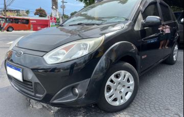 Ford Fiesta 1.6 MPi Class Hatch 8v - Foto #2