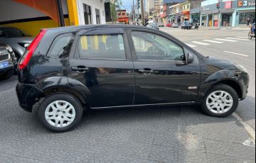 Ford Fiesta 1.6 MPi Class Hatch 8v - Foto #4
