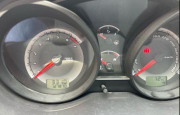 Ford Fiesta 1.6 MPi Class Hatch 8v - Foto #8