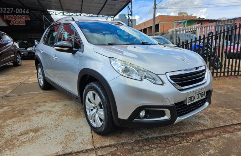 Peugeot 2008 1.6 Style (Aut) - Foto #5