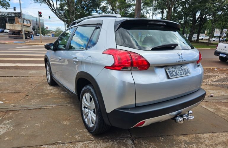 Peugeot 2008 1.6 Style (Aut) - Foto #6