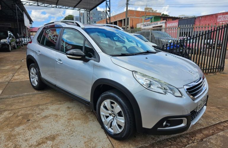 Peugeot 2008 1.6 Style (Aut) - Foto #9