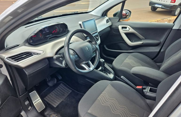 Peugeot 2008 1.6 Style (Aut) - Foto #10