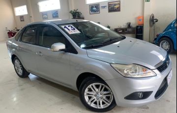 Ford Focus 2.0 Glx Sedan 16v - Foto #3