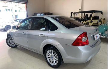 Ford Focus 2.0 Glx Sedan 16v - Foto #4
