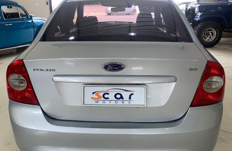 Ford Focus 2.0 Glx Sedan 16v - Foto #5