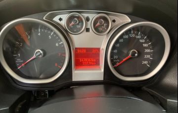 Ford Focus 2.0 Glx Sedan 16v - Foto #9
