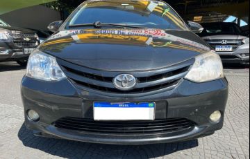 Toyota Etios 1.5 Xls 16v - Foto #3