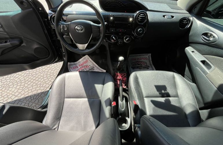 Toyota Etios 1.5 Xls 16v - Foto #7