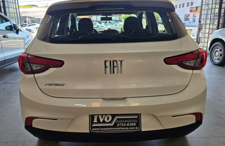 Fiat Argo 1.0 Firefly Drive - Foto #6