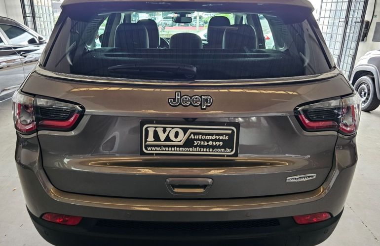 Jeep Compass 2.0 16V Longitude - Foto #5