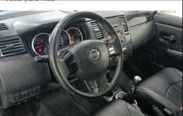 Nissan Tiida SL 1.8 (flex) - Foto #6