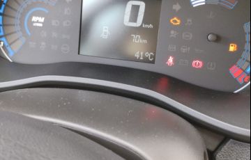Renault Kwid 1.0 Zen - Foto #2