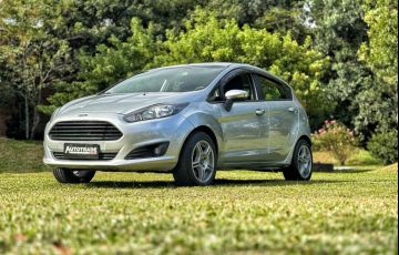 Ford New Fiesta SE 1.6 16V - Foto #4