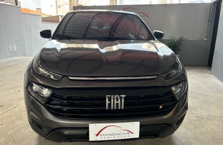 Fiat Toro 1.3 T270 Endurance (Aut) - Foto #1
