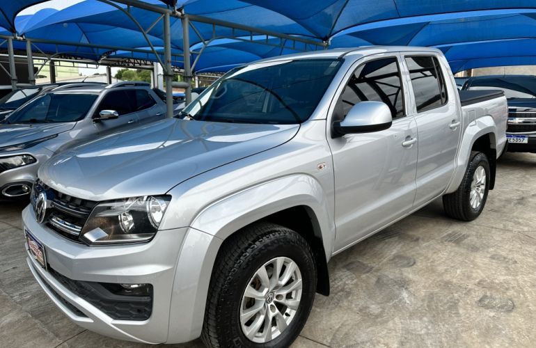 Volkswagen Amarok 2.0 CD Comfortline 4x4 (Aut) - Foto #1