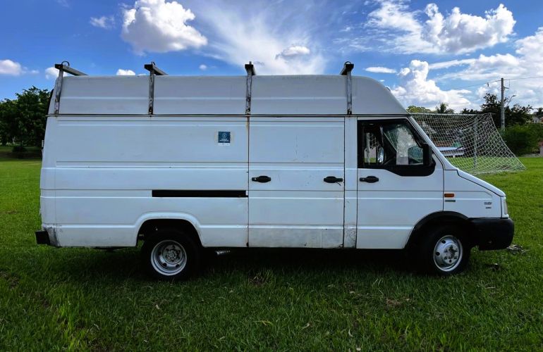 Iveco Daily 35.10 S14 - Foto #3