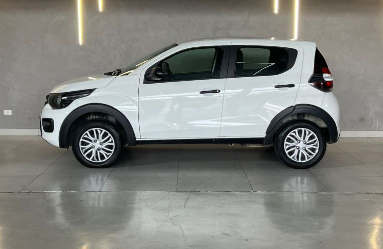 Fiat Mobi 1.0 8V Evo Like - Foto #3