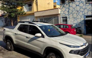 Fiat Toro Freedom 1.8 AT6 4x2 (Flex) - Foto #4