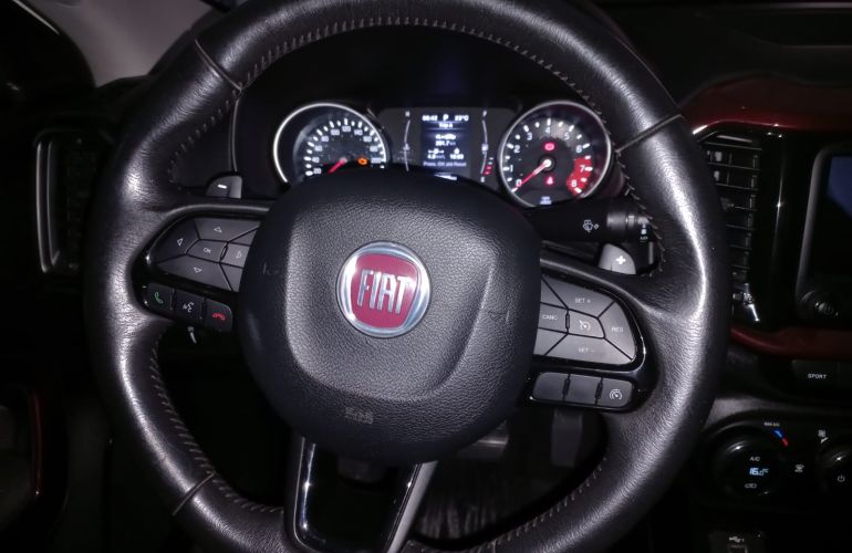 Fiat Toro Freedom 1.8 AT6 4x2 (Flex) - Foto #6