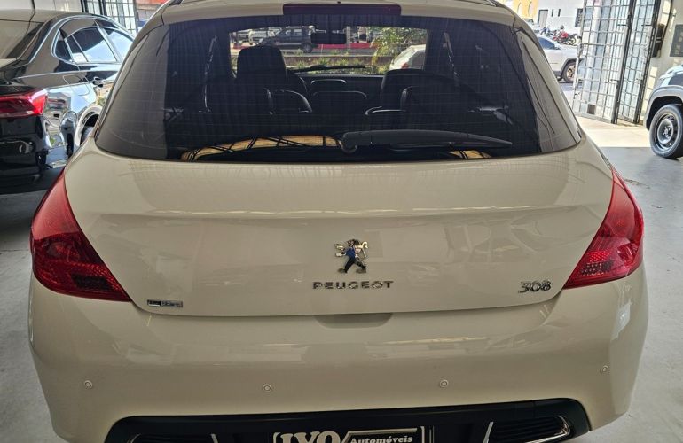 Peugeot 308 1.6 Active 16v - Foto #5