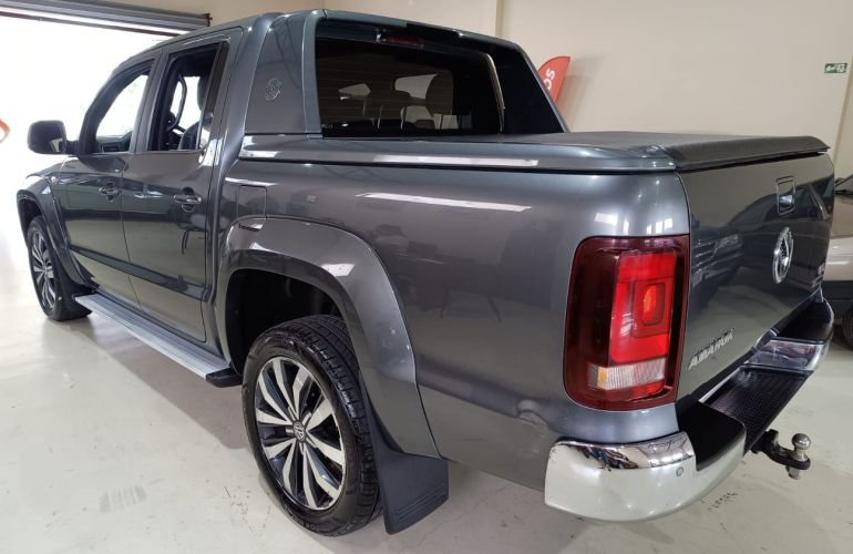 Volkswagen Amarok 3.0 V6 TDi Highline Extreme CD 4motion - Foto #6