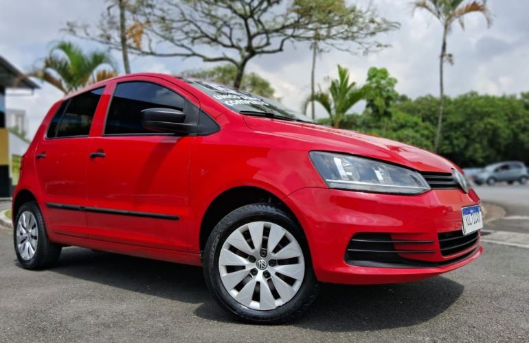 Volkswagen Fox 1.0 MPi Trendline 12v - Foto #1