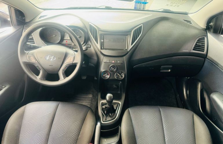 Hyundai HB20 1.6 Comfort - Foto #5