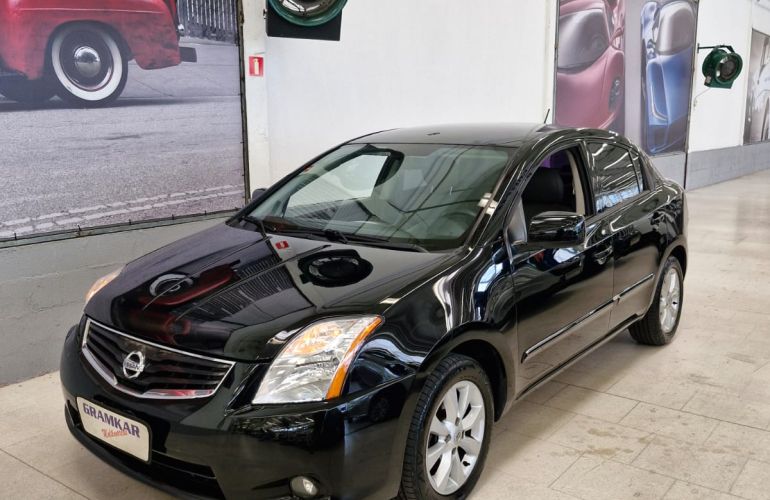 Nissan Sentra S 2.0 16V CVT (Flex) - Foto #2