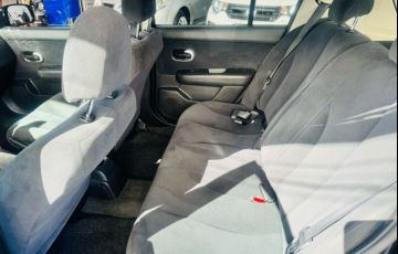 Nissan Tiida S 1.8 (flex) - Foto #4