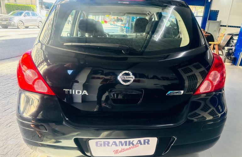 Nissan Tiida S 1.8 (flex) - Foto #9
